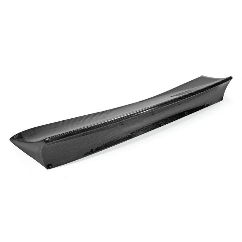 Nissan 350Z carbon fibre ducktail spoiler – view 3