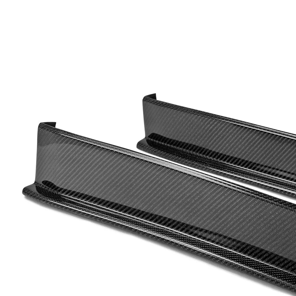 Nissan GTR R35 TS-Style carbon fibre side skirts – view 5
