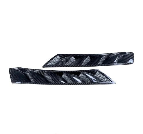 Nissan GTR R35 Nismo-Style carbon fender vents