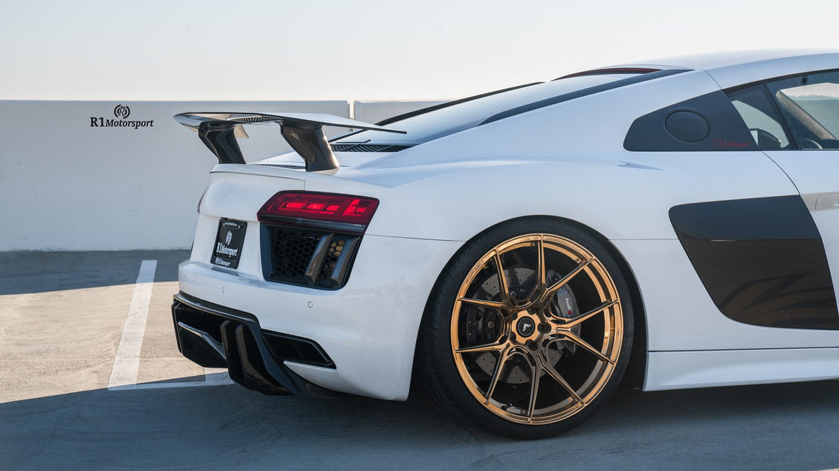 Audi R8 2017+ VS-Style carbon fibre rear wing – view 2