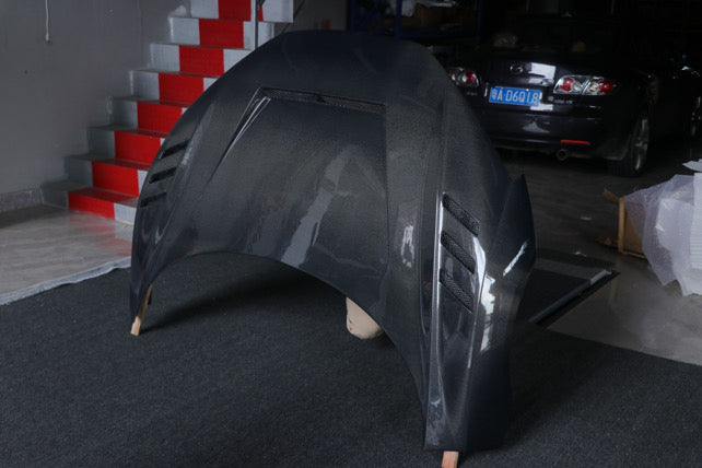 Audi R8 V10 Plus carbon fibre competition bonnet – view 2