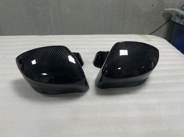 Nissan GTR R35 2017+ carbon fibre mirror covers