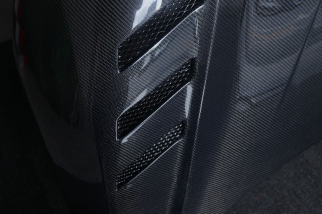 Audi R8 V10 Plus carbon fibre competition bonnet – view 3